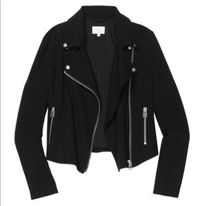 Aritzia Wilfred Japanese Crepe Moro Jacket